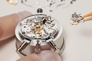 重庆劳力士官方售后维修店地址