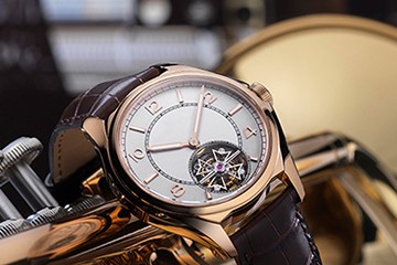 重庆劳力士手表上满发条为什么不走